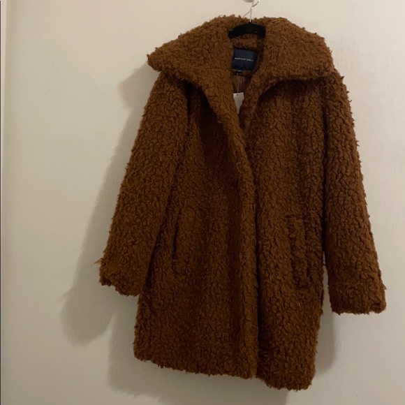 American Eagle 3/4 brown fuzzy coat - Picture 3 of 3